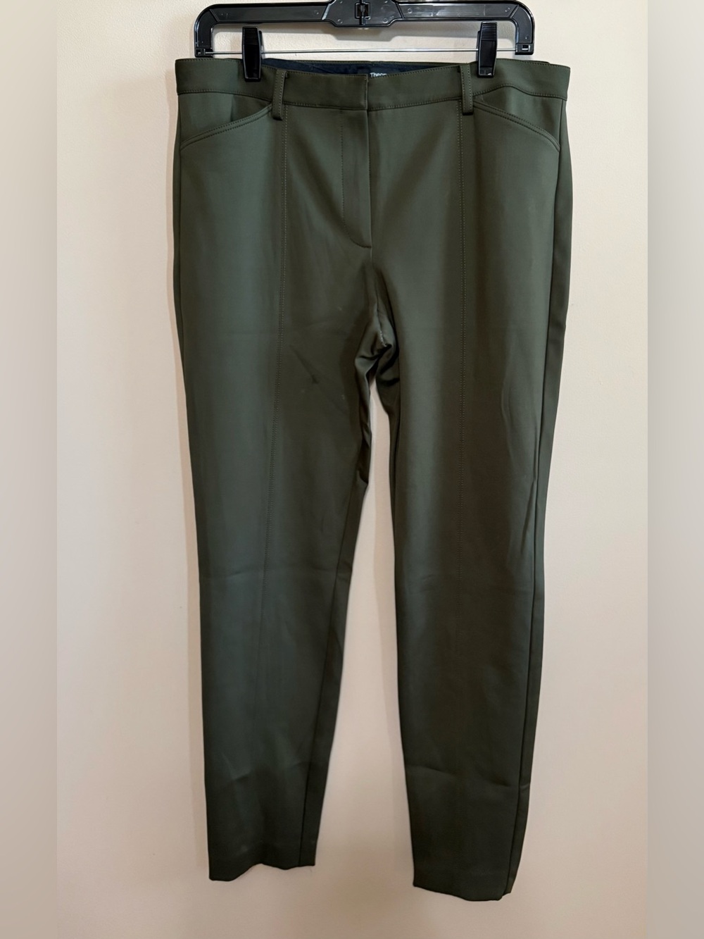 NWOT Theory Seam Trousers in Tech Knit Sz 10 Olive